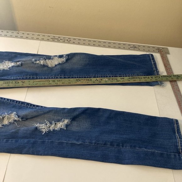 Preowned ITZME USA Womens Straight Leg Slim Fit Distressed Low Waist Y2K Jeans 7 - Picture 4 of 8